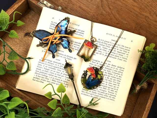 丘の上の作業小屋