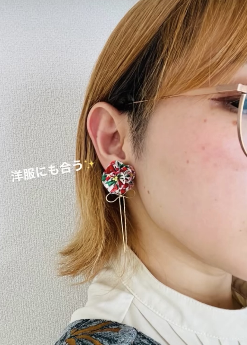 いろあそびつまみ花