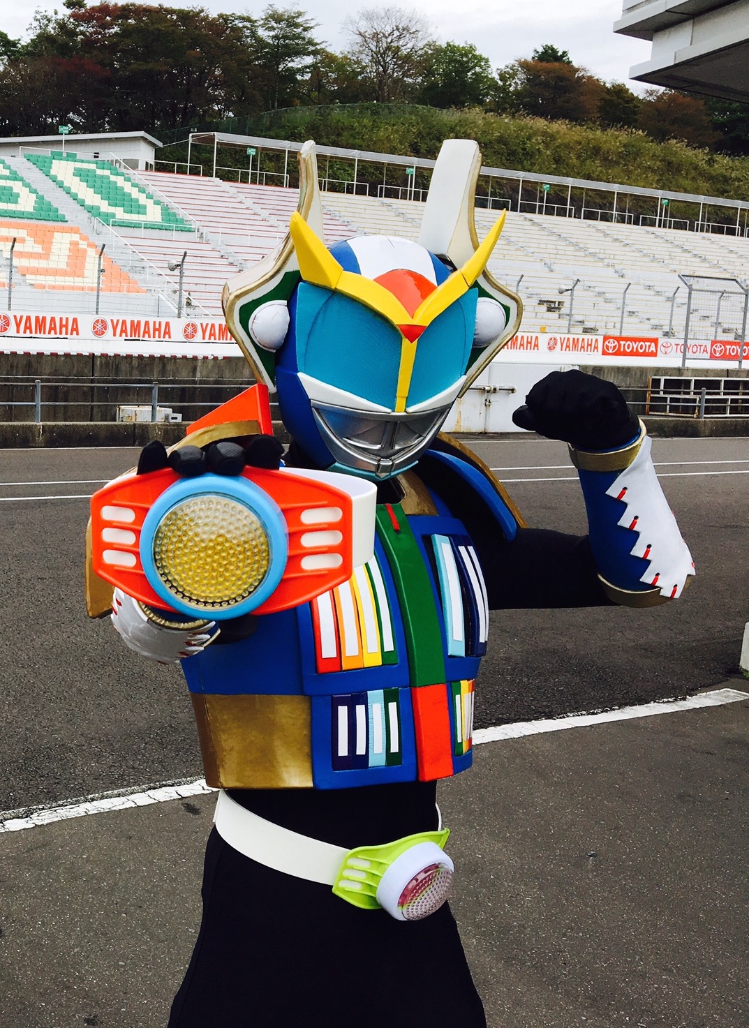 本のヒーロー 輝望閃詩ダクシオン